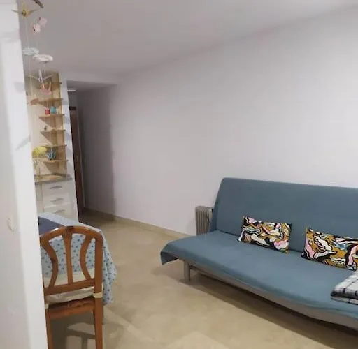 Eli\'S Home
